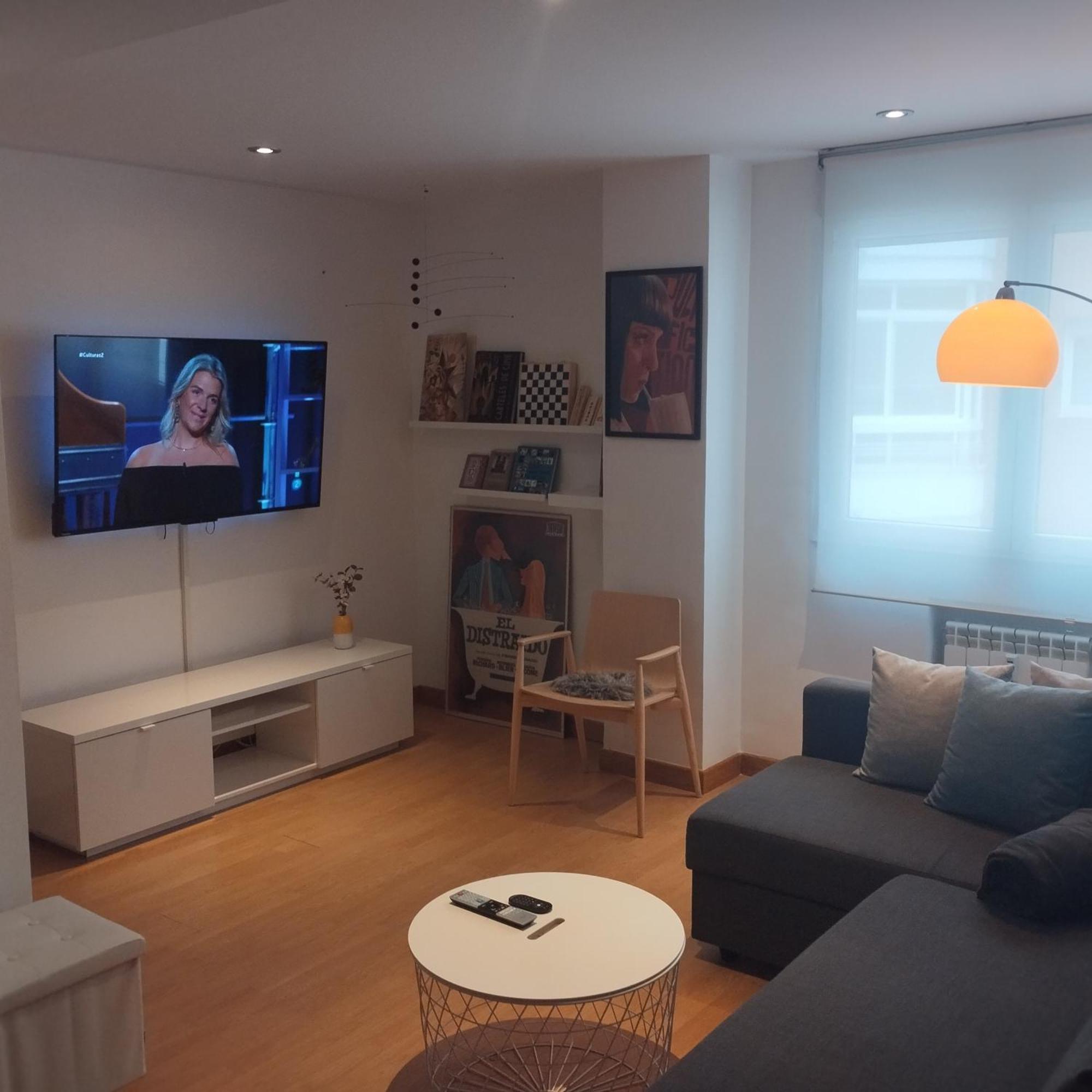 Apartment Riverside Flat Leon